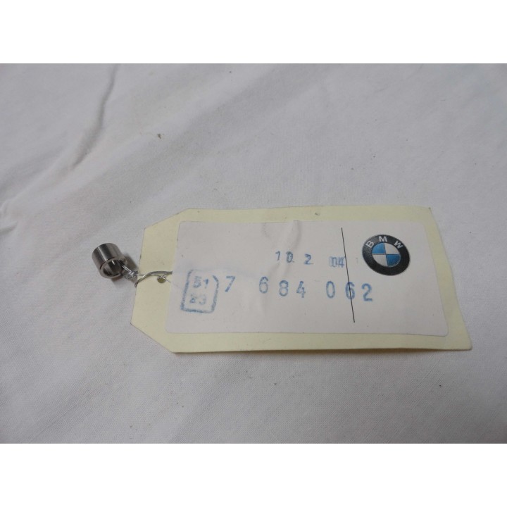 DOUILLE BMW de référence 18127684062 sur apleingaz.fr