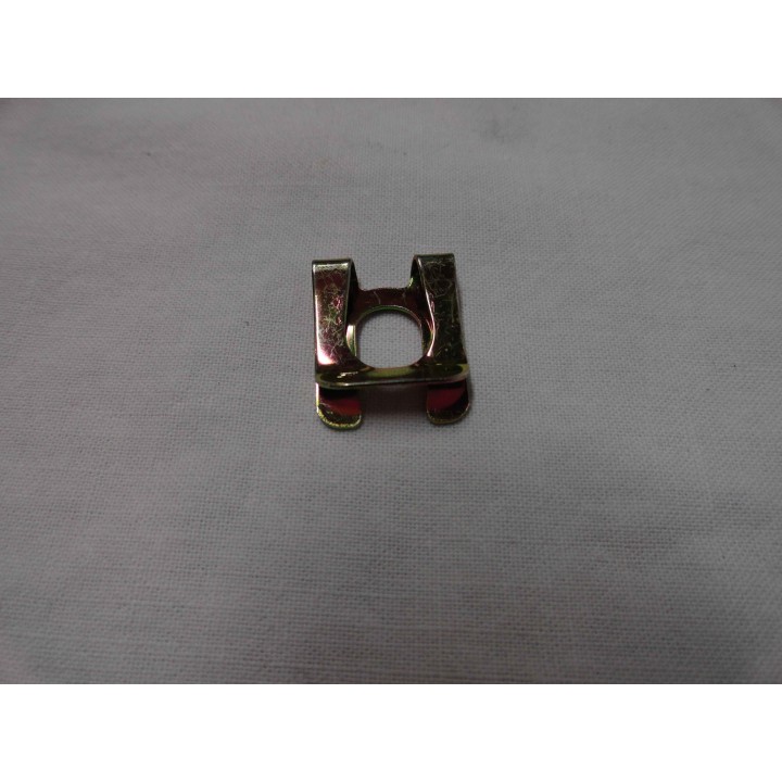 PLAQUE DE SECURITE BMW de référence 51231864963 sur apleingaz.fr